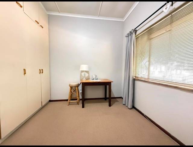 5 BEDROOM HOUSE FOR SALE IN AMANDELRUG